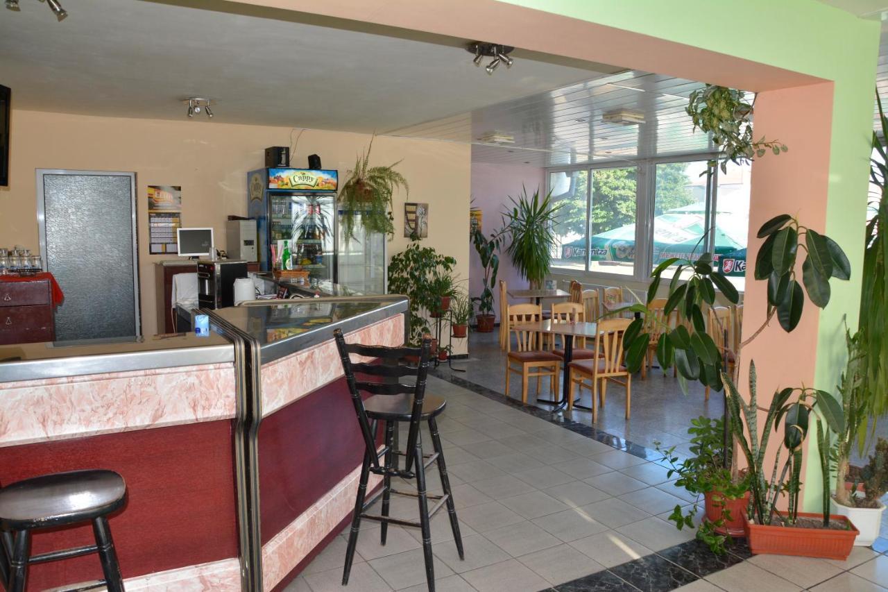 Hotel Wesso Kavarna Extérieur photo