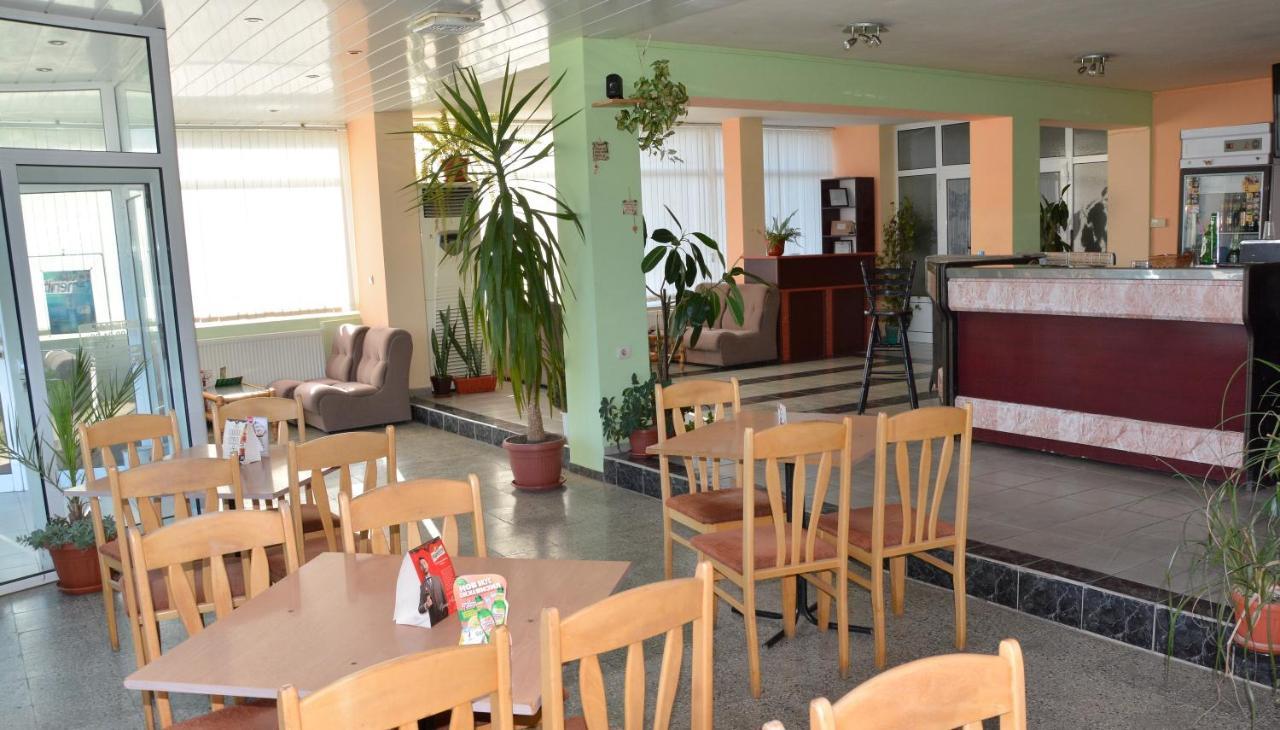 Hotel Wesso Kavarna Extérieur photo